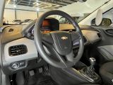 Batatais Veículos | Onix Chevrolet ONIX HATCH Joy 1.0 8V Flex 5p Mec. - Cinza - 2017 16/17 - foto 9